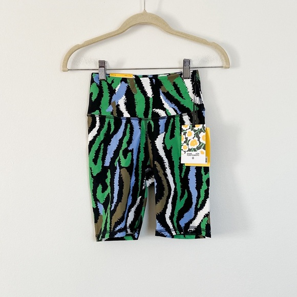 Diane von Furstenberg x Target Disco Zebra Green Bike Shorts Size XXS NWT - Picture 5 of 6